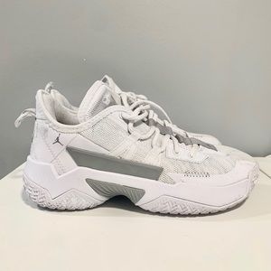 Jordan 1 Take 2 White/Wolf Grey basketball shoes in size Youth 4.